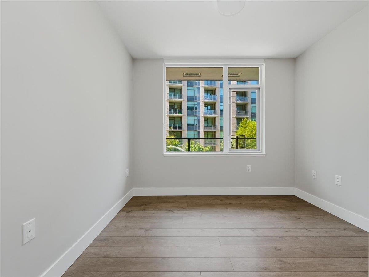 302-8533 River District Crossing, Vancouver, BC - Indoor Photo Showing Other Room