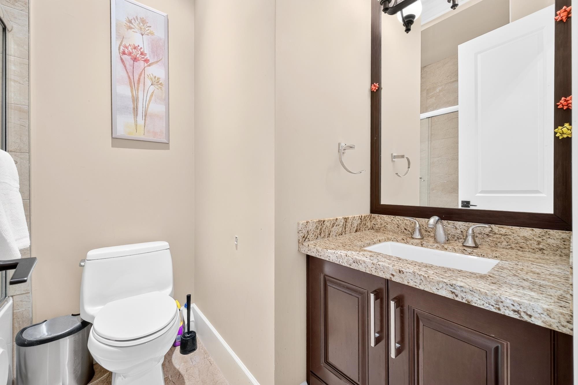 9491 Glenbrook Drive, Richmond, BC - Indoor Photo Showing Bathroom