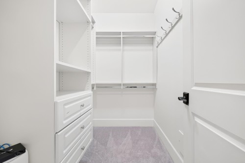 9491 Glenbrook Drive, Richmond, BC - Indoor With Storage
