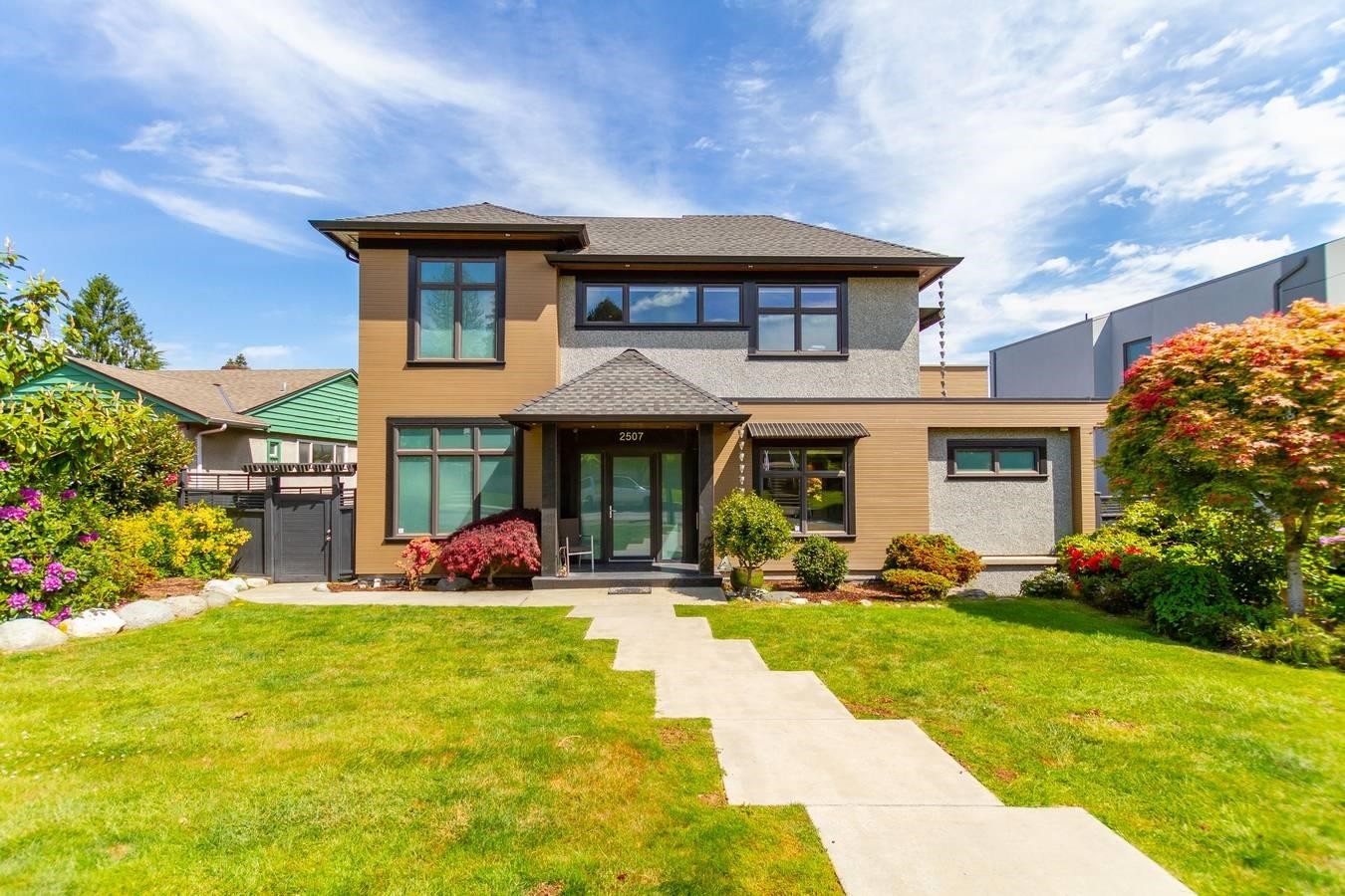 2507 Edgar Crescent, Vancouver, BC - Outdoor With Facade
