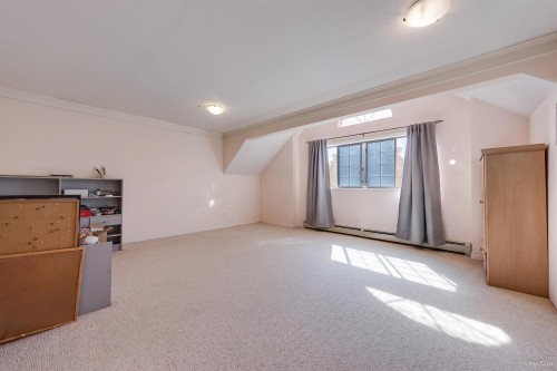 7038 Bridge Street, Richmond, BC - Indoor Photo Showing Other Room