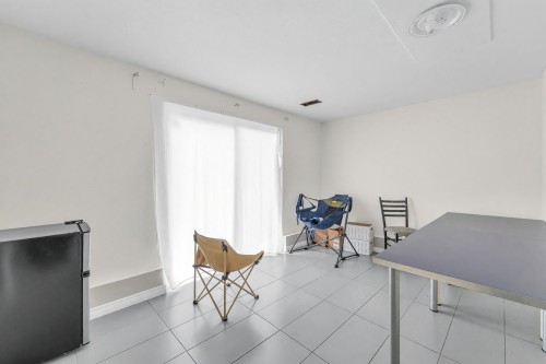 10280 Amethyst Avenue, Richmond, BC - Indoor