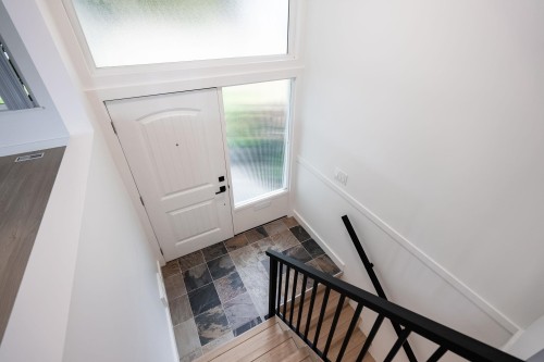 1410 Dansey Avenue, Coquitlam, BC - Indoor Photo Showing Other Room