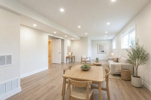 1410 Dansey Avenue, Coquitlam, BC - Indoor Photo Showing Dining Room