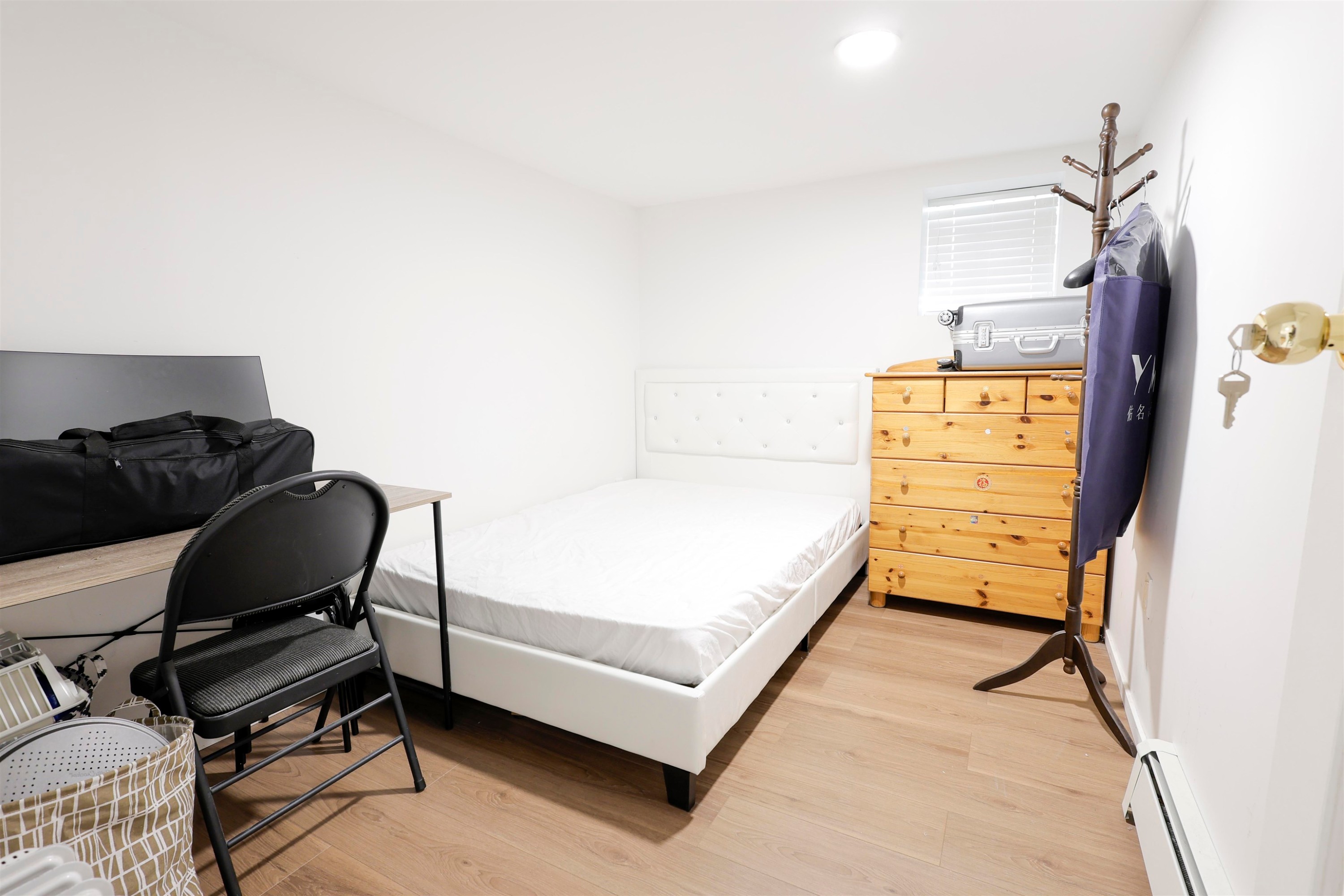 3874 13Th Avenue W, Vancouver, BC - Indoor Photo Showing Bedroom
