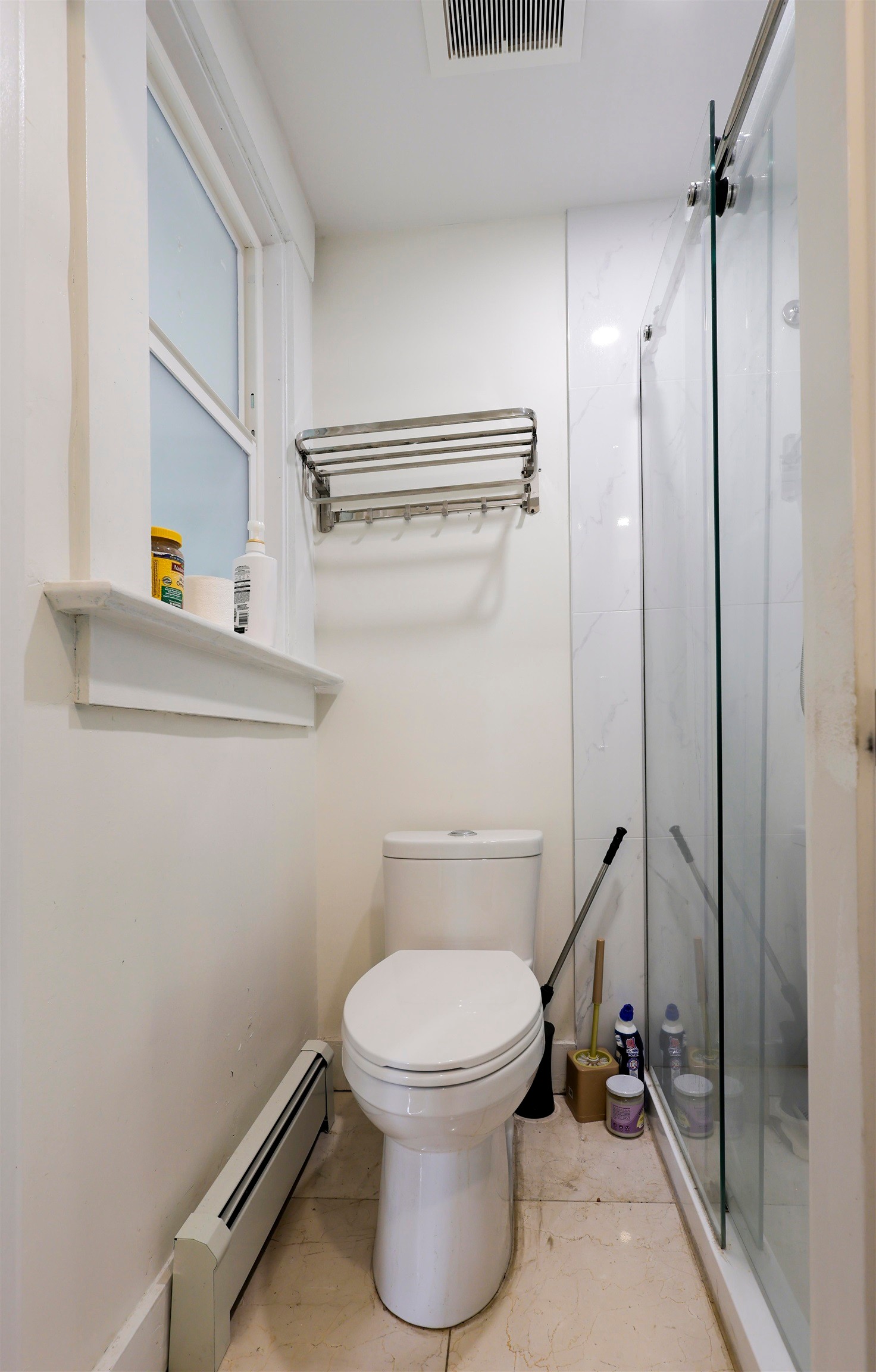 3874 13Th Avenue W, Vancouver, BC - Indoor Photo Showing Bathroom
