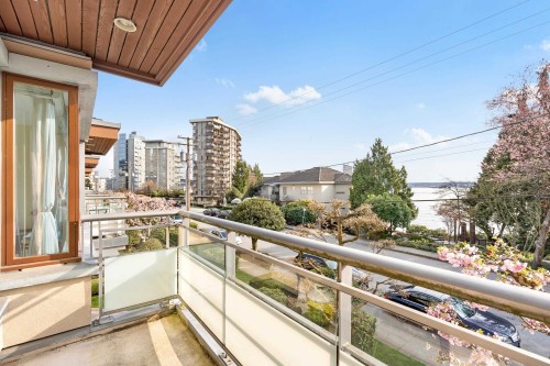 2189 Argyle Avenue, West Vancouver, BC - Outdoor With Balcony