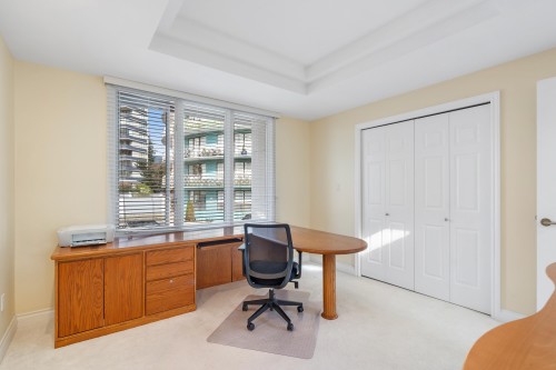 2189 Argyle Avenue, West Vancouver, BC - Indoor Photo Showing Office