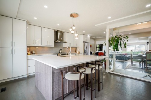 1930 Orland Drive, Coquitlam, BC - Indoor Photo Showing Kitchen With Upgraded Kitchen