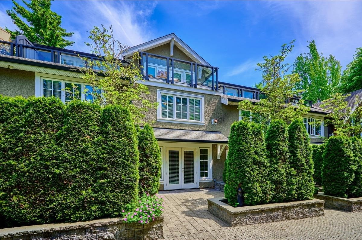 5483 Dunbar Street, Vancouver, BC - Outdoor With Balcony