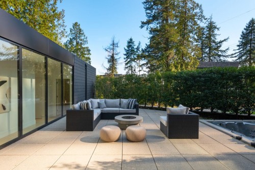 4181 Rose Crescent, West Vancouver, BC - Outdoor
