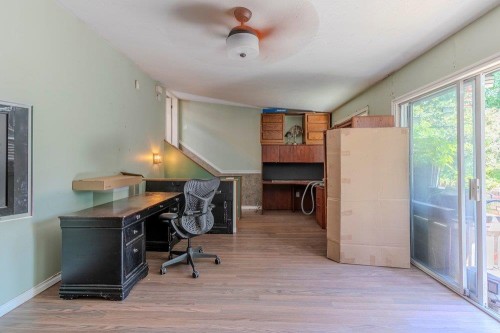640 Clarke Road, Coquitlam, BC - Indoor Photo Showing Office