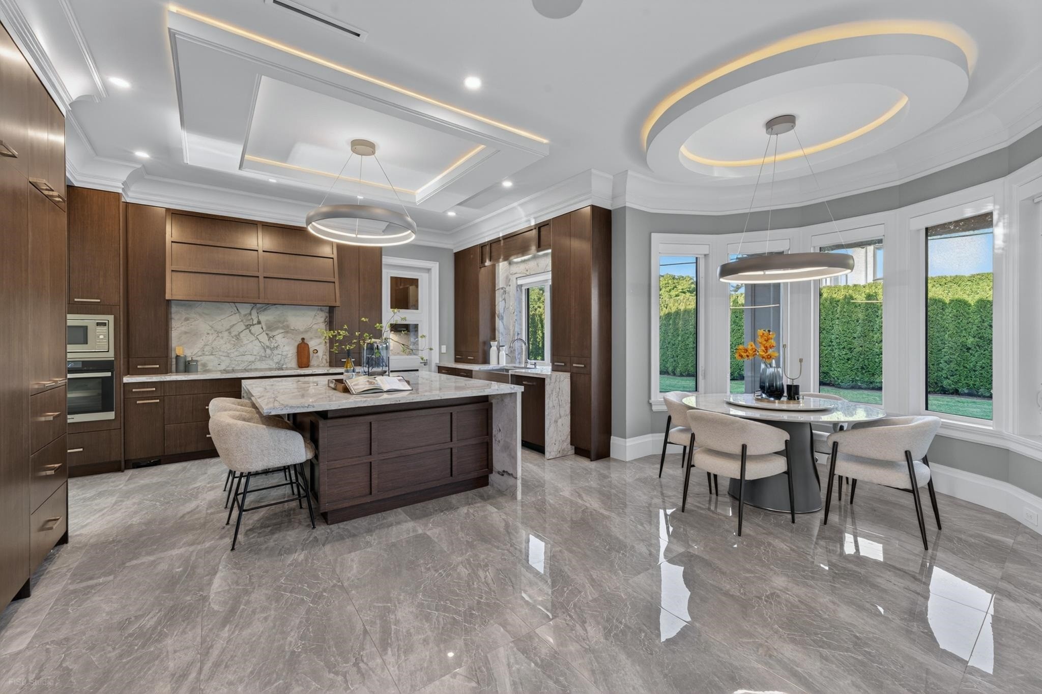 6331 Chatsworth Road, Richmond, BC - Indoor