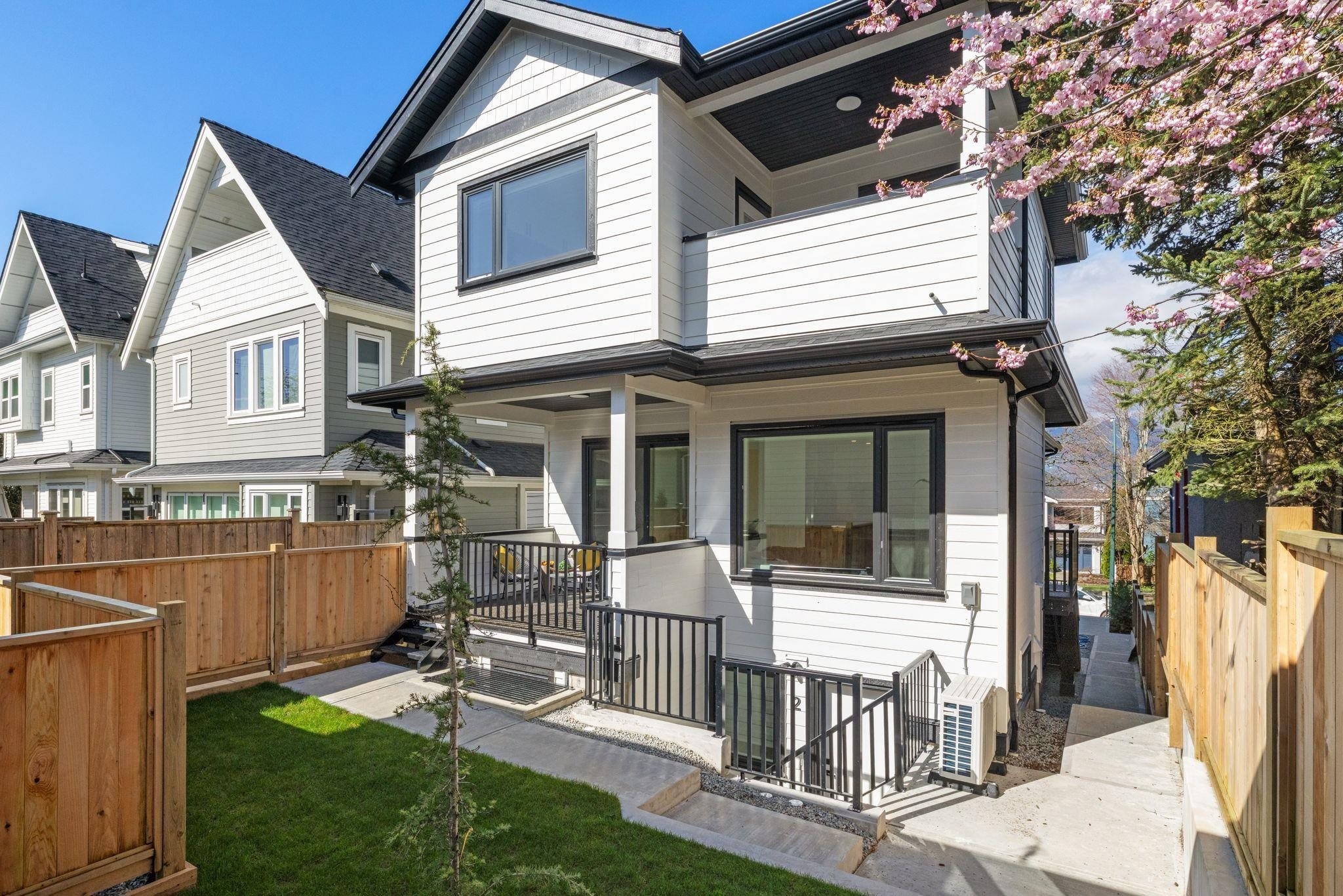 2138 Venables Street, Vancouver, BC - Outdoor
