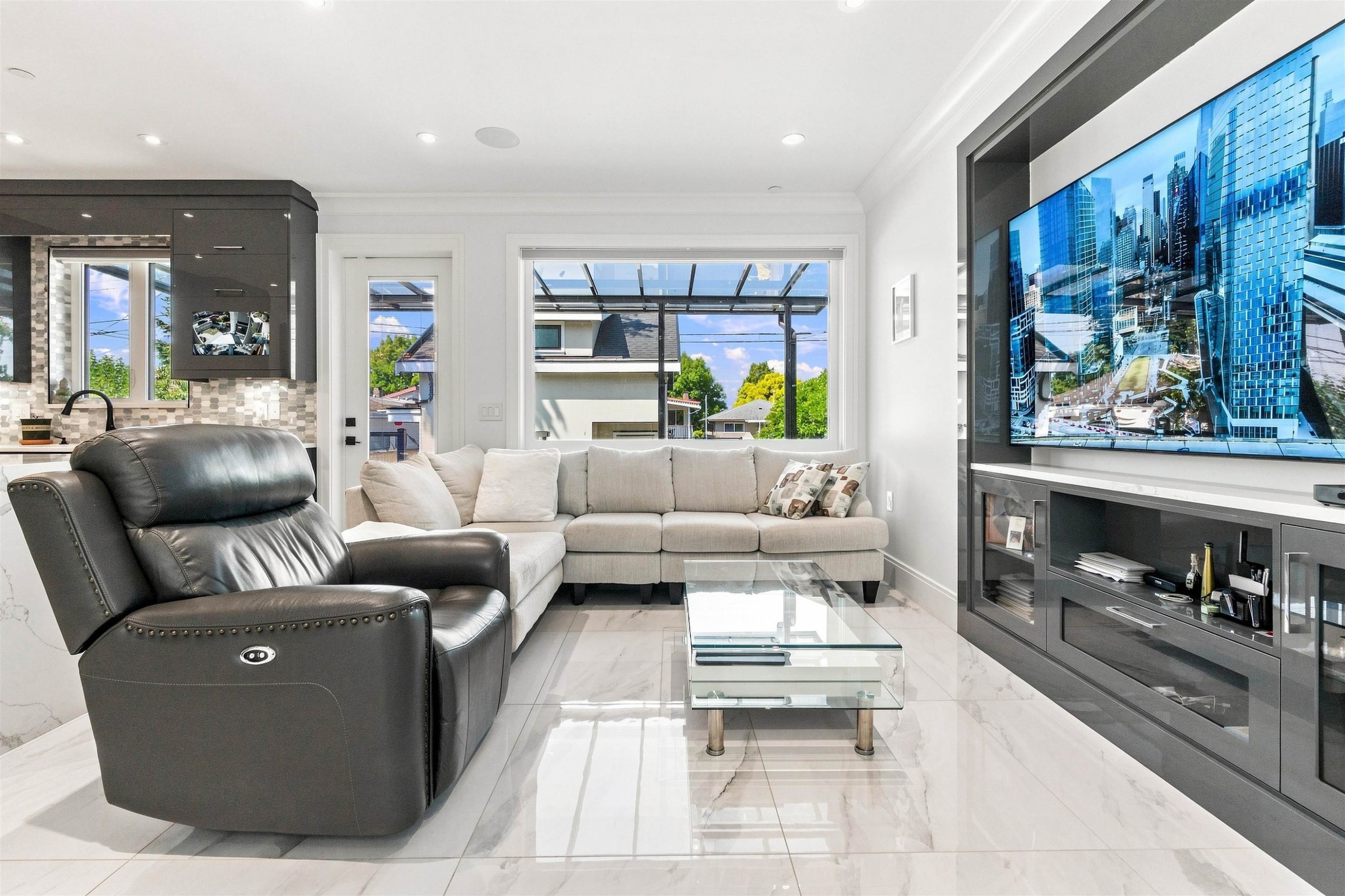 5577 Inverness Street, Vancouver, BC