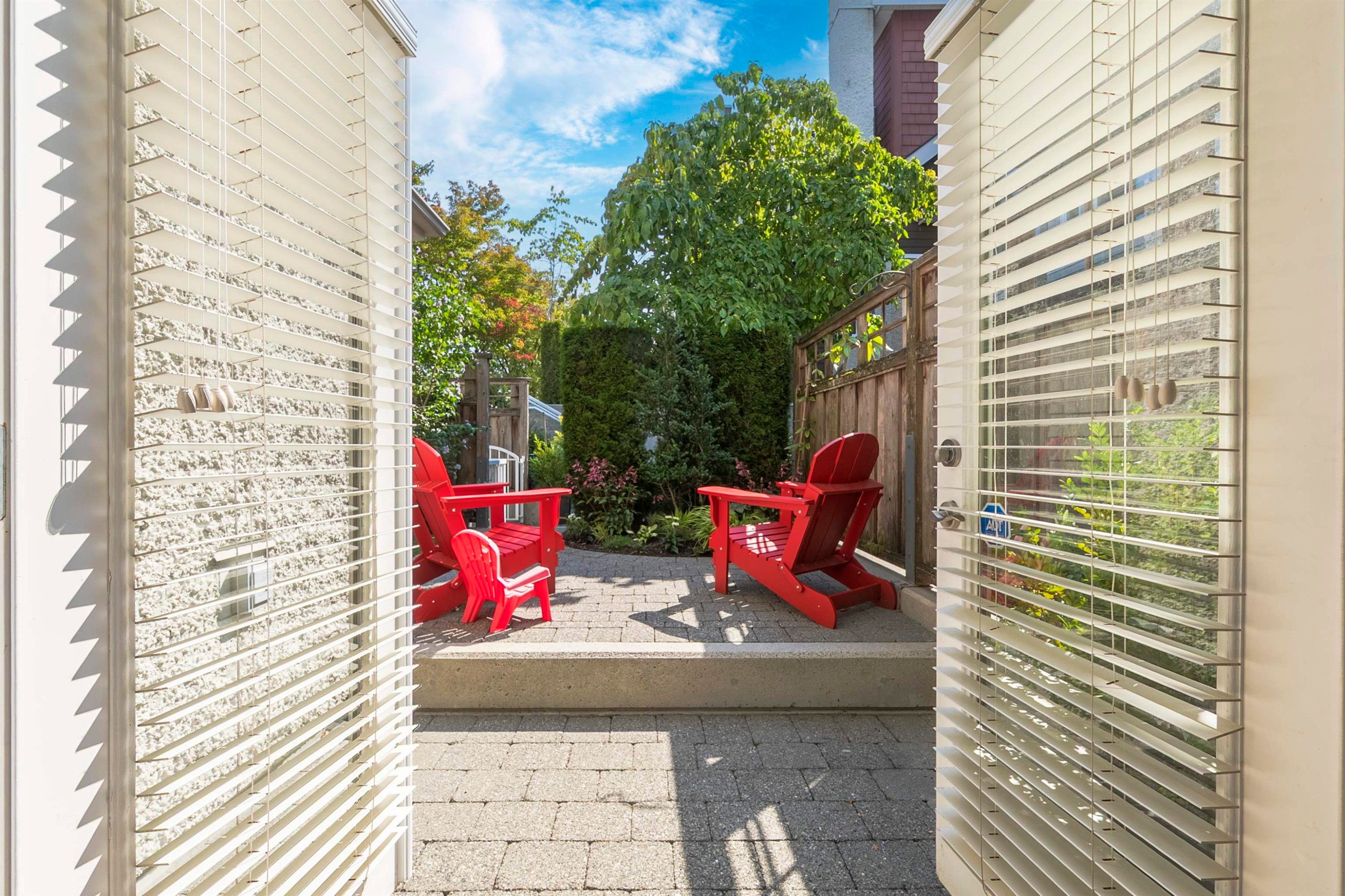 2460 Sasamat Street, Vancouver, BC - Outdoor With Deck Patio Veranda
