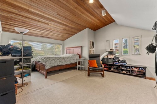 4540 3Rd Avenue W, Vancouver, BC - Indoor Photo Showing Bedroom