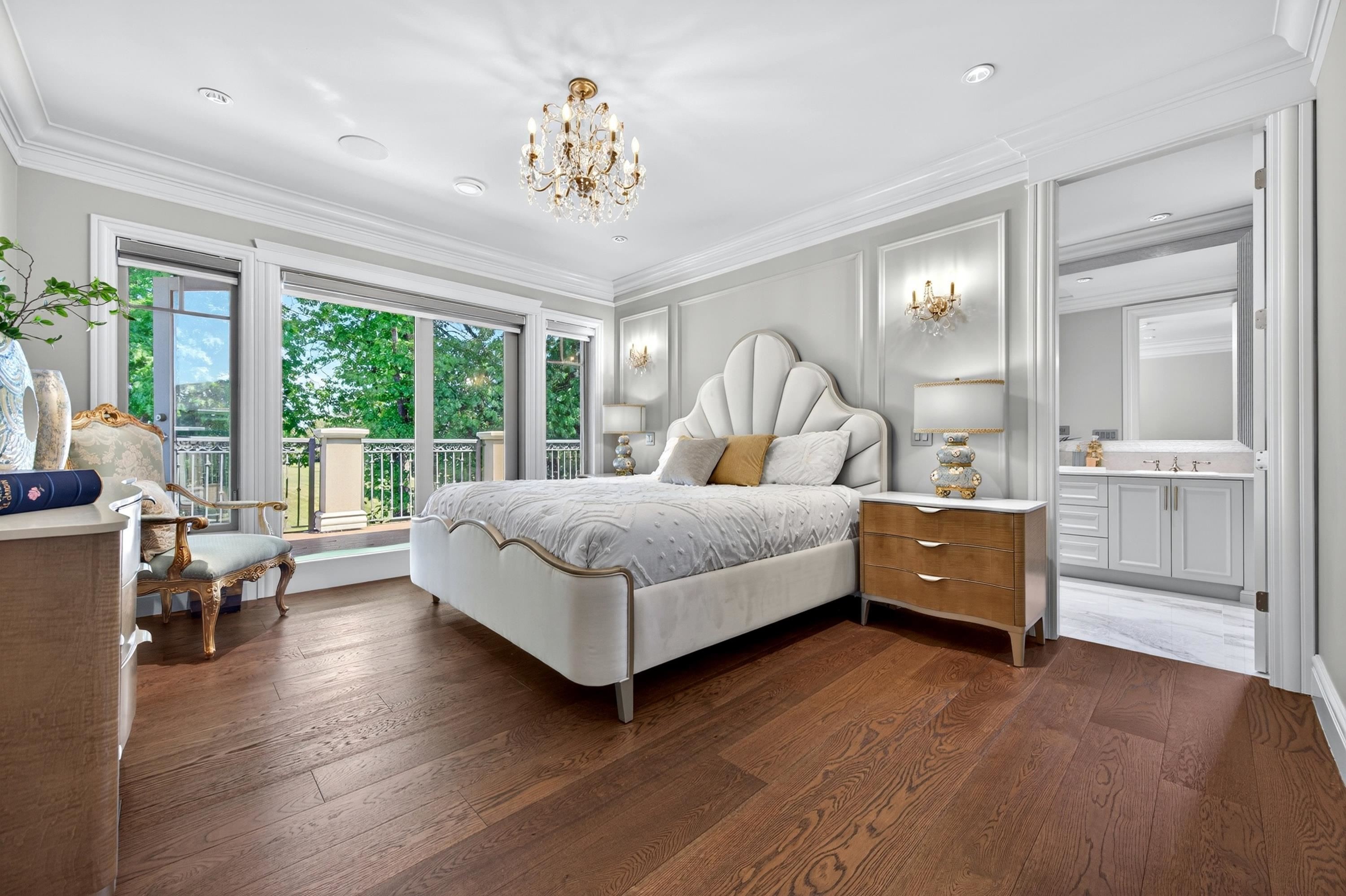 8520 Elsmore Road, Richmond, BC - Indoor Photo Showing Bedroom