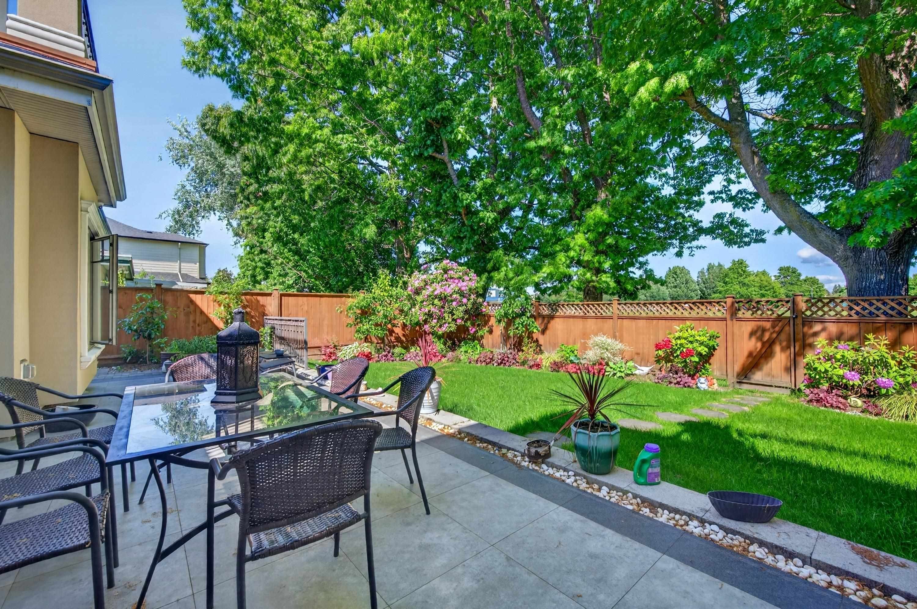 8520 Elsmore Road, Richmond, BC - Outdoor