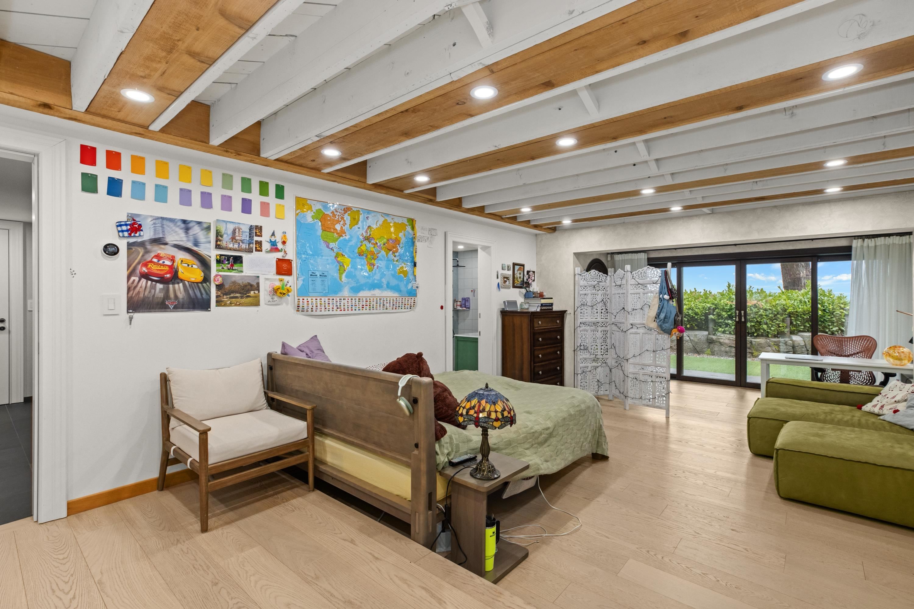 3298 Radcliffe Avenue, West Vancouver, BC - Indoor