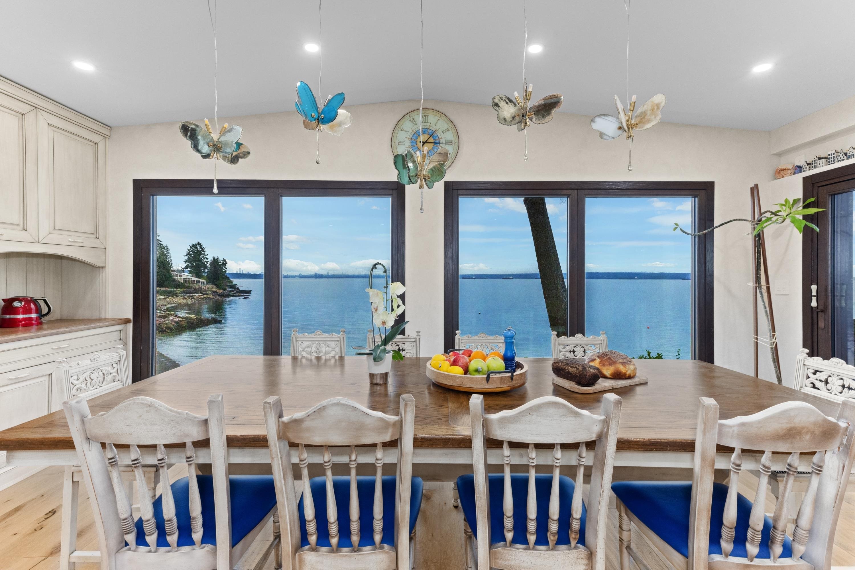 3298 Radcliffe Avenue, West Vancouver, BC - Indoor Photo Showing Dining Room