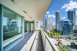 1202-4380 Halifax Street Burnaby, BC V5C 6R3