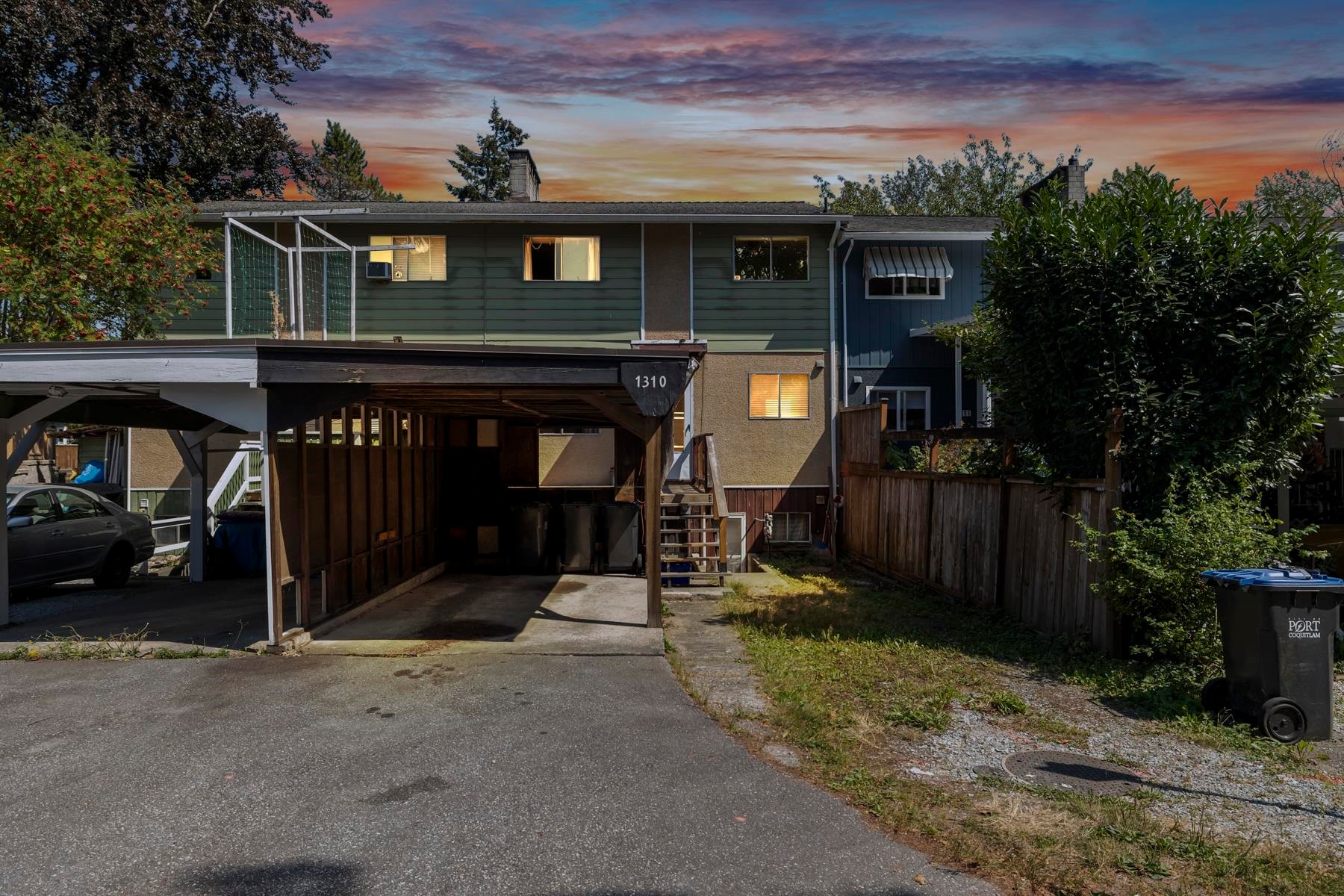 1310 Tina Way, Port Coquitlam, BC - Outdoor