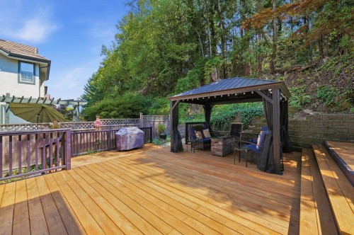 1983 Parkway Boulevard, Coquitlam, BC - Outdoor With Deck Patio Veranda