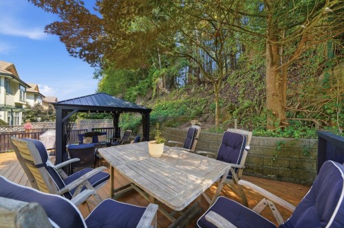 1983 Parkway Boulevard, Coquitlam, BC - Outdoor With Deck Patio Veranda
