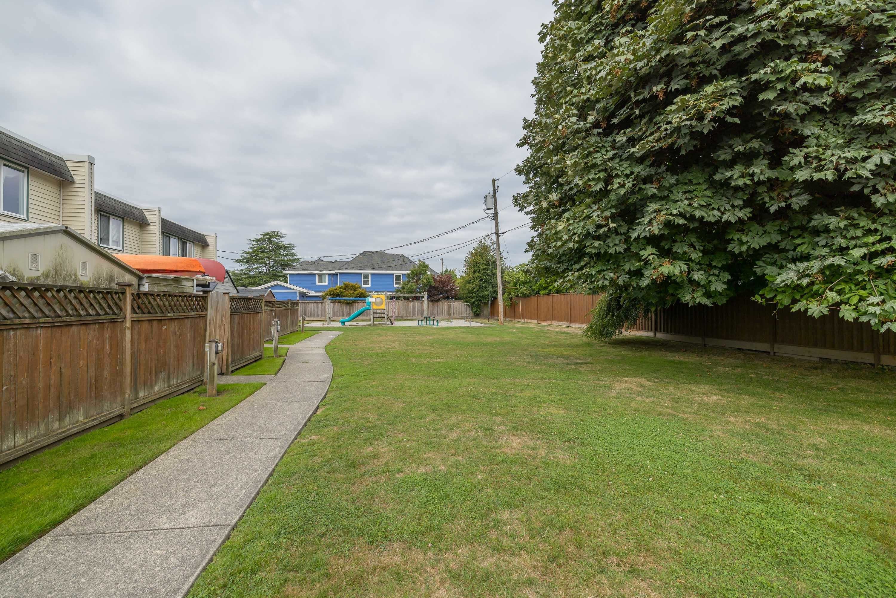16-4959 57 Street, Delta, BC - Outdoor