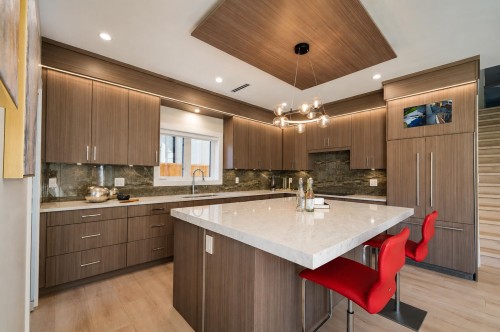 11911 Dunavon Place, Richmond, BC - Indoor Photo Showing Kitchen With Upgraded Kitchen