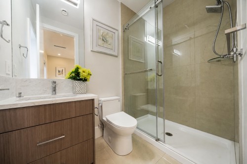 11911 Dunavon Place, Richmond, BC - Indoor Photo Showing Bathroom