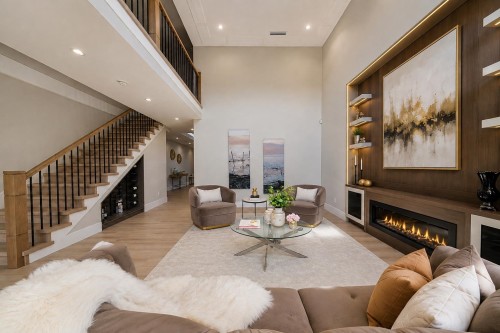 11911 Dunavon Place, Richmond, BC - Indoor Photo Showing Living Room With Fireplace