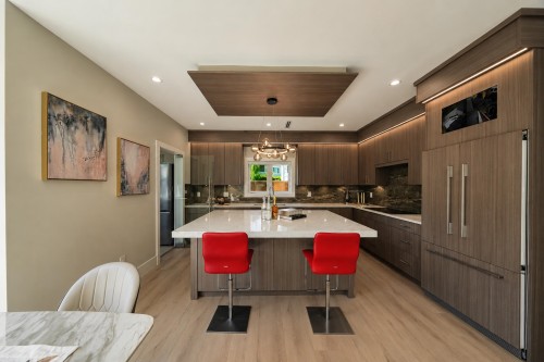 11911 Dunavon Place, Richmond, BC - Indoor Photo Showing Kitchen