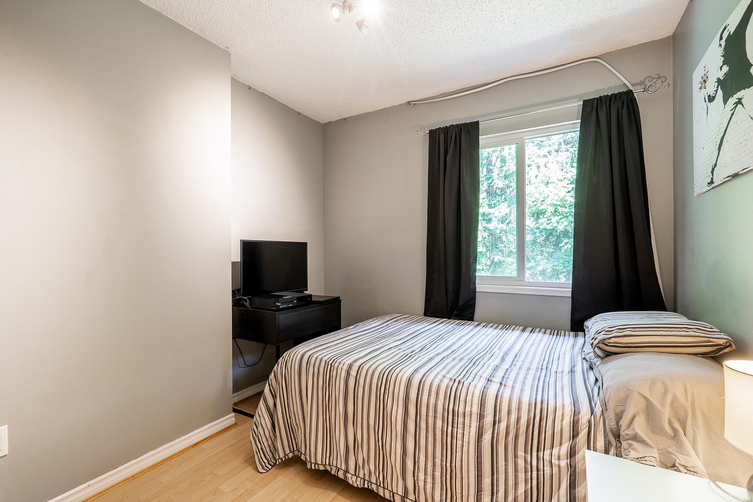 241B Evergreen Drive, Port Moody, BC - Indoor Photo Showing Bedroom