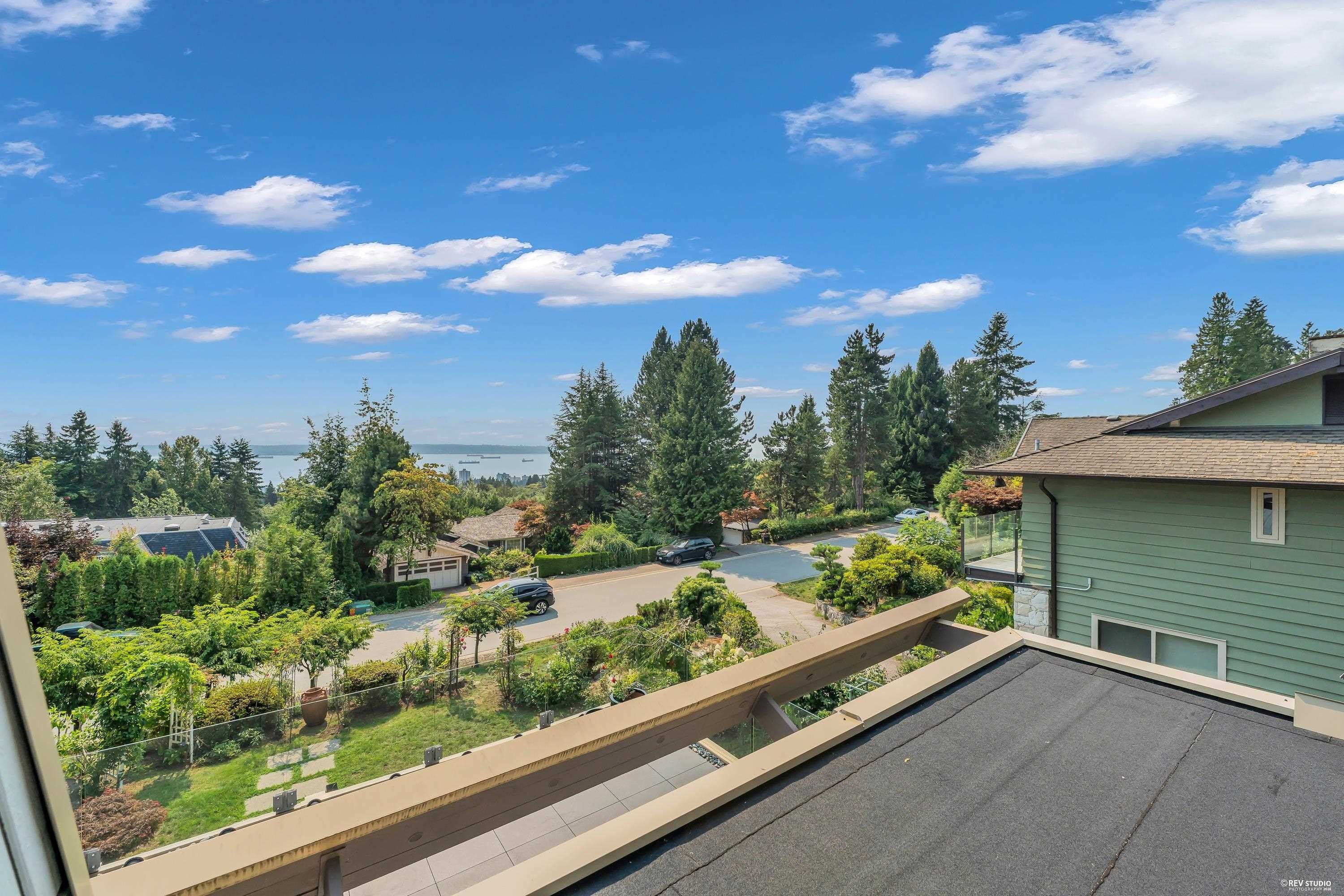1315 Tyrol Road, West Vancouver, BC - Outdoor With View