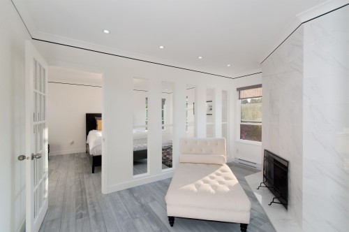 5530 Greenleaf Road, West Vancouver, BC - Indoor Photo Showing Other Room