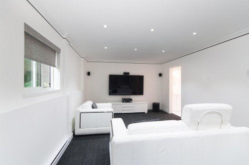 5530 Greenleaf Road, West Vancouver, BC - Indoor
