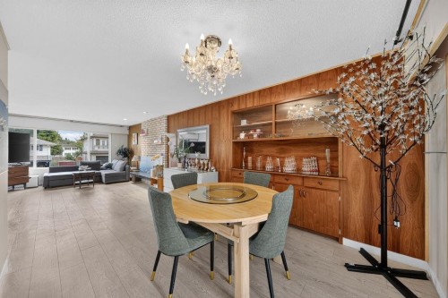 6071 Drewry Crescent, Richmond, BC - Indoor Photo Showing Dining Room