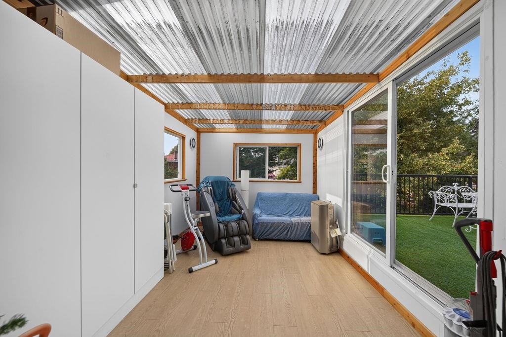 6071 Drewry Crescent, Richmond, BC - Photo Showing Other Room