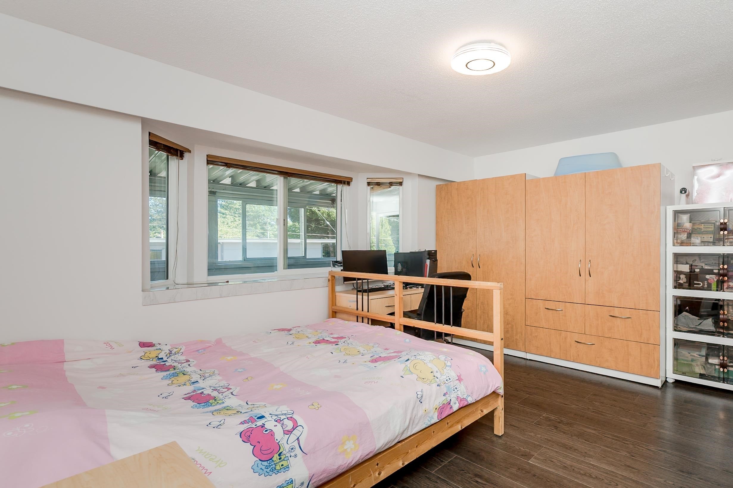 6074 Sherbrooke Street, Vancouver, BC - Indoor Photo Showing Bedroom