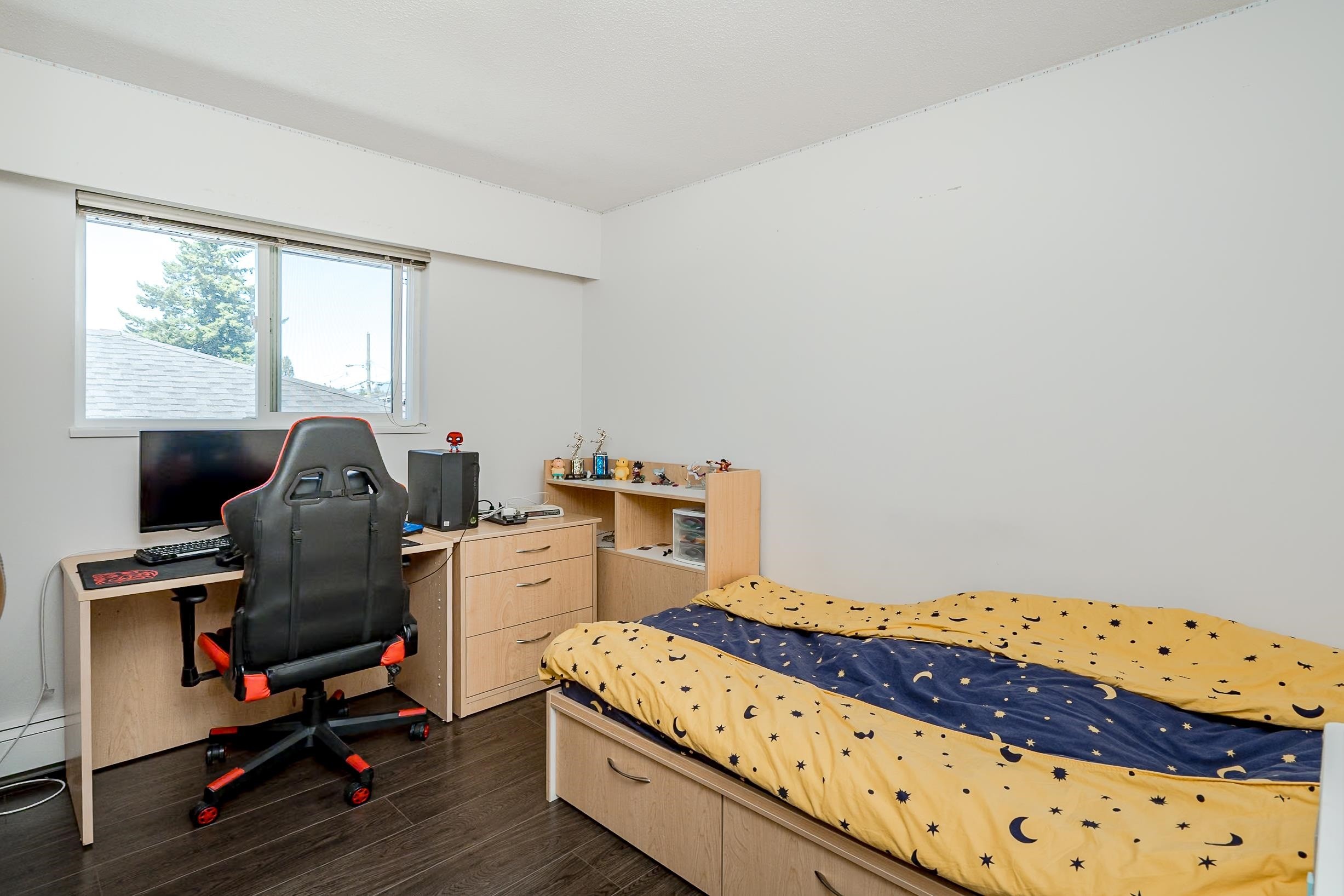 6074 Sherbrooke Street, Vancouver, BC - Indoor Photo Showing Bedroom
