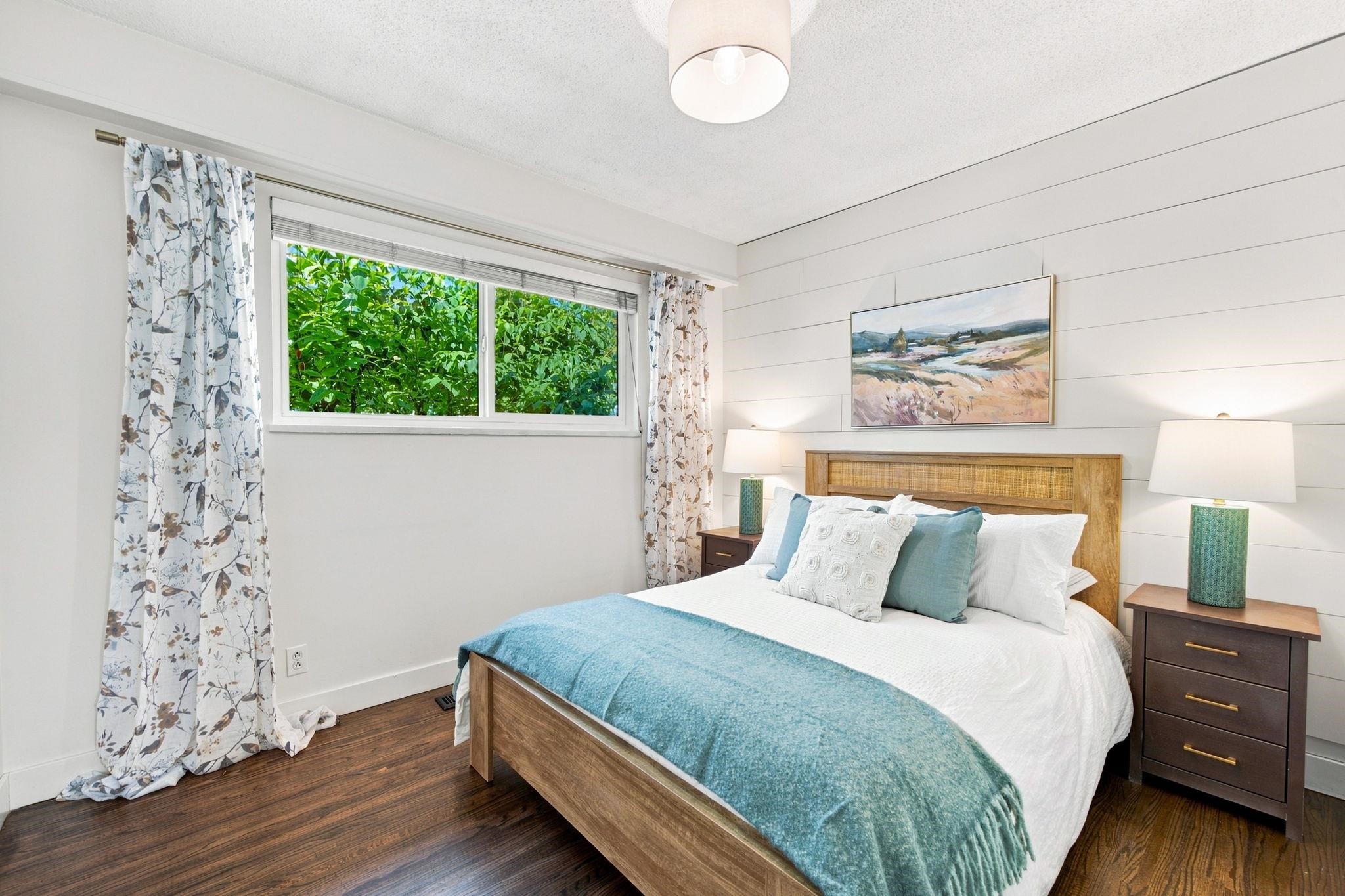 2282 Stanwood Avenue, Coquitlam, BC - Indoor Photo Showing Bedroom
