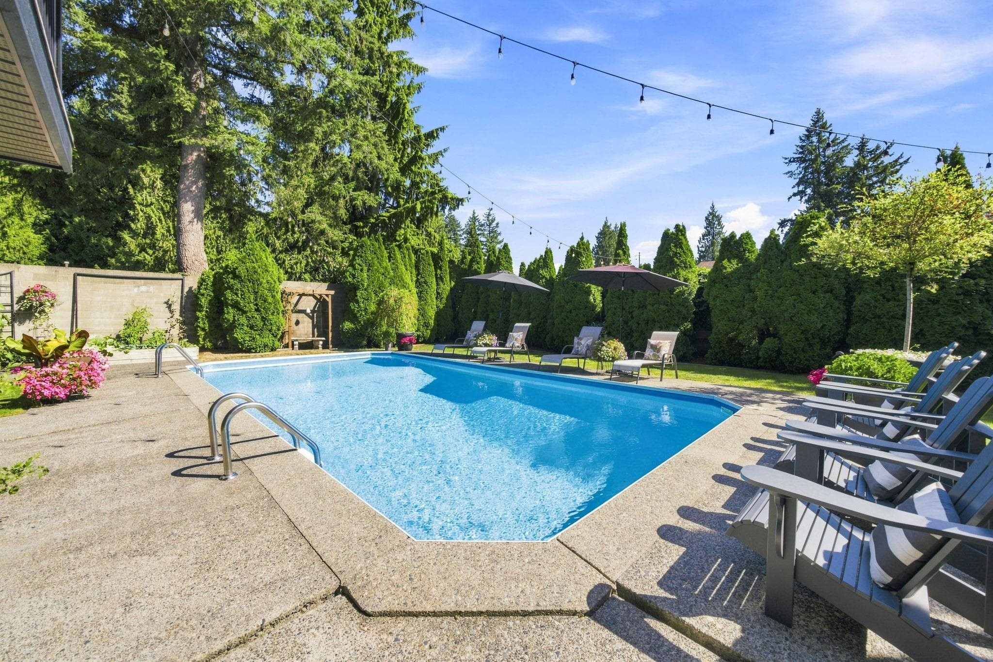2282 Stanwood Avenue, Coquitlam, BC - Outdoor With In Ground Pool With Backyard