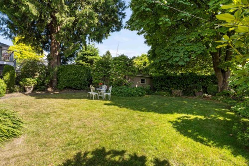 696 27Th Avenue W, Vancouver, BC - Outdoor