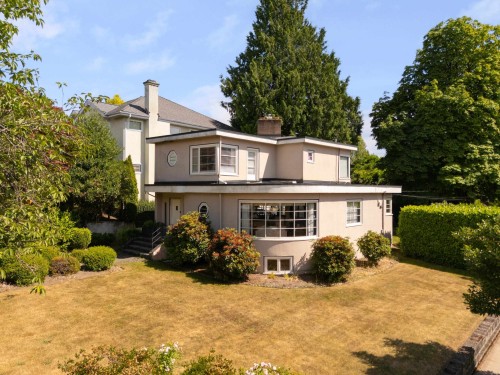 696 27Th Avenue W, Vancouver, BC - Outdoor