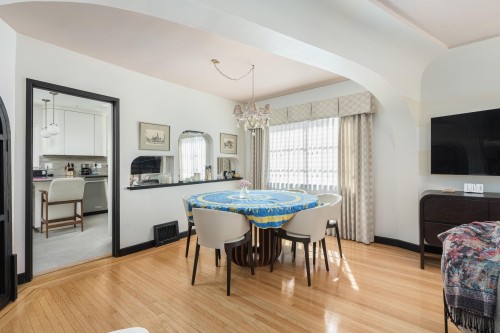 696 27Th Avenue W, Vancouver, BC - Indoor Photo Showing Dining Room