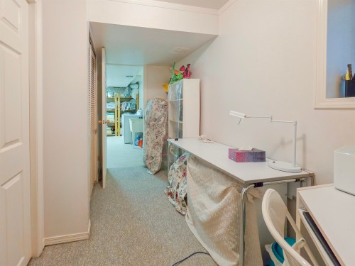 2920 Graveley Street, Vancouver, BC - Indoor