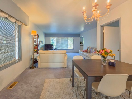 2920 Graveley Street, Vancouver, BC - Indoor Photo Showing Dining Room