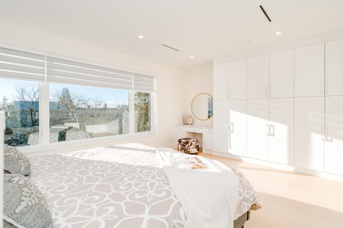 3321 37Th Avenue W, Vancouver, BC - Indoor Photo Showing Bedroom